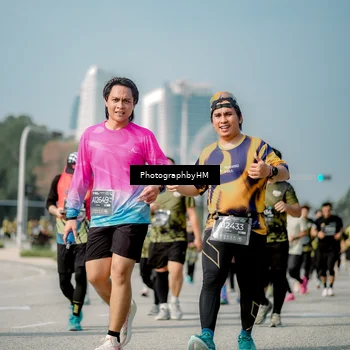 Runner Photo 6727487