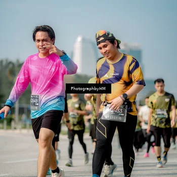 Runner Photo 6727498