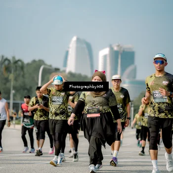 Runner Photo 6727572