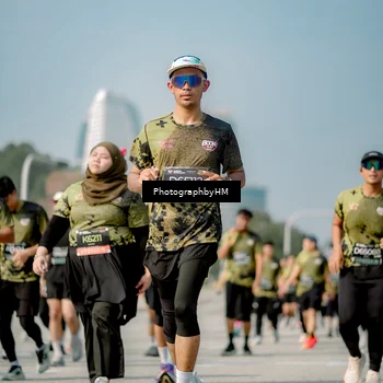 Runner Photo 6727573