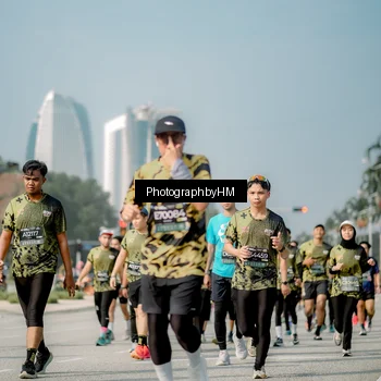 Runner Photo 6727605