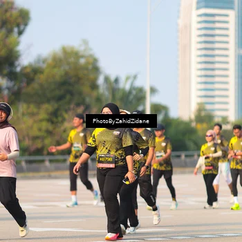 Runner Photo 6727670