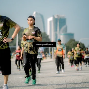 Runner Photo 6727678