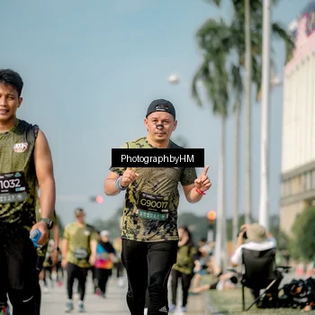 Runner Photo 6727740