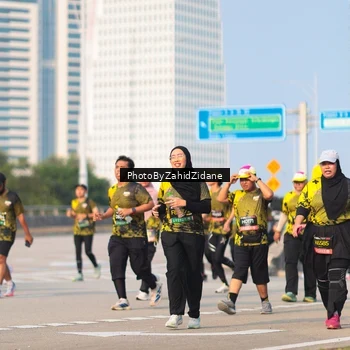 Runner Photo 6727917