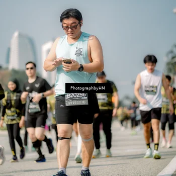 Runner Photo 6728004