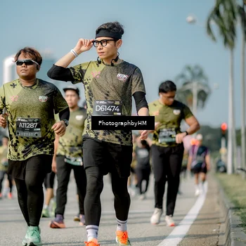 Runner Photo 6728022