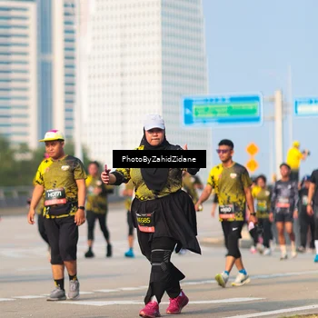Runner Photo 6728023