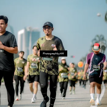 Runner Photo 6728026