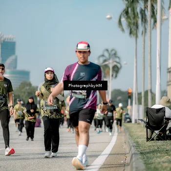 Runner Photo 6728027