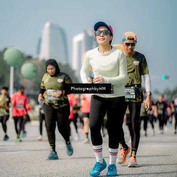 Runner Photo 6728093