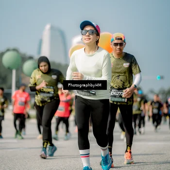 Runner Photo 6728104