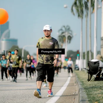 Runner Photo 6728114