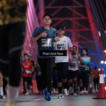 Runner Photo 6728137