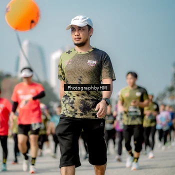 Runner Photo 6728144