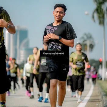 Runner Photo 6728225