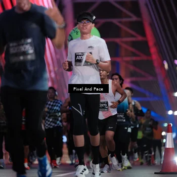 Runner Photo 6728275