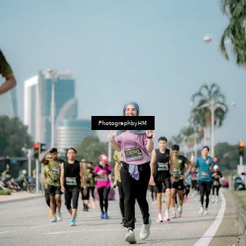 Runner Photo 6728361