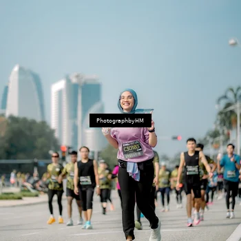 Runner Photo 6728373
