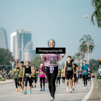 Runner Photo 6728376