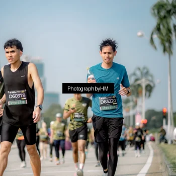 Runner Photo 6728390