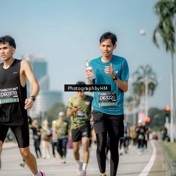 Runner Photo 6728392