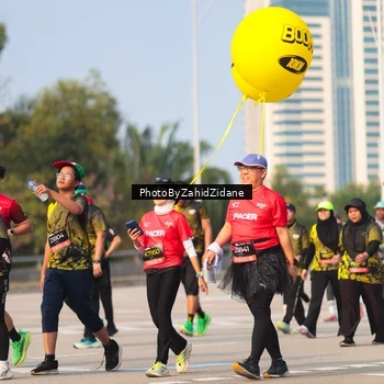 Runner Photo 6728429
