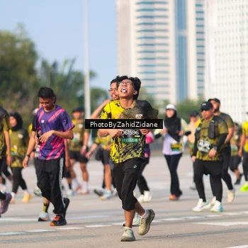 Runner Photo 6728443