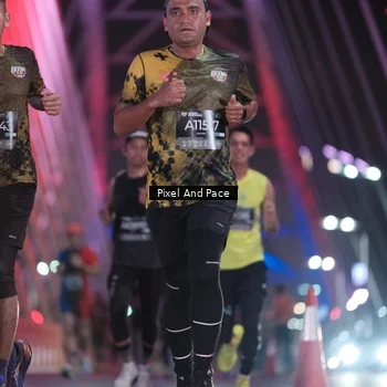 Runner Photo 6728599