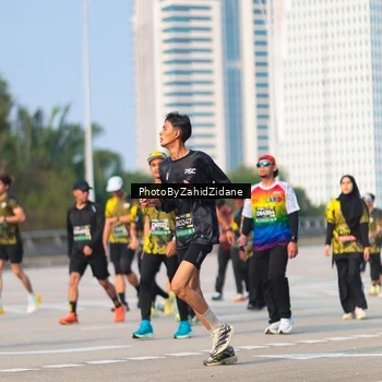 Runner Photo 6728600