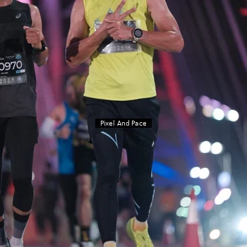 Runner Photo 6728692
