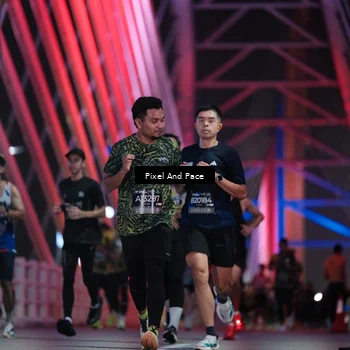 Runner Photo 6728774