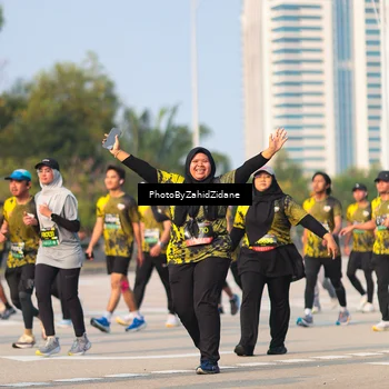 Runner Photo 6728799