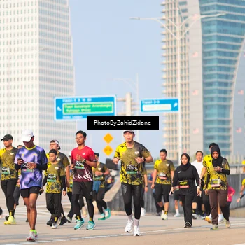 Runner Photo 6728890