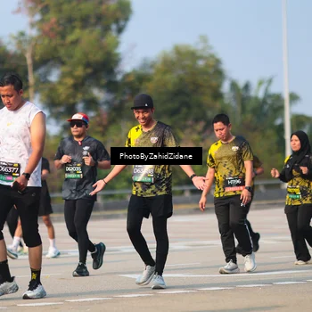 Runner Photo 6729045