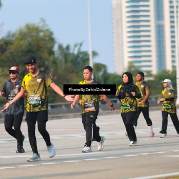 Runner Photo 6729053