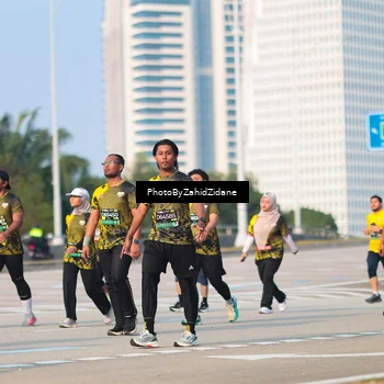 Runner Photo 6729074