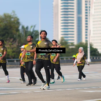 Runner Photo 6729101
