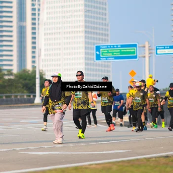Runner Photo 6729158