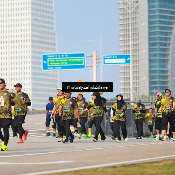 Runner Photo 6729173