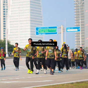 Runner Photo 6729292