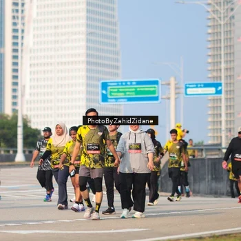 Runner Photo 6729307