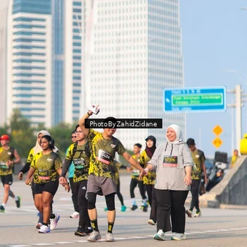 Runner Photo 6729310