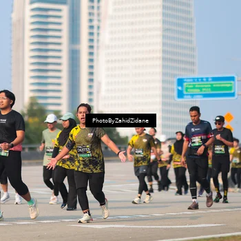 Runner Photo 6729330