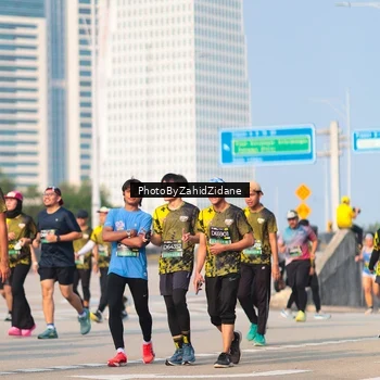 Runner Photo 6729430