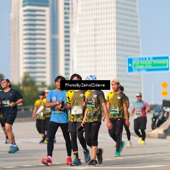 Runner Photo 6729451
