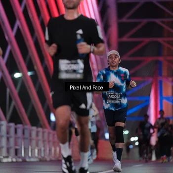 Runner Photo 6730054