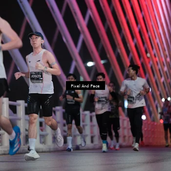 Runner Photo 6730237