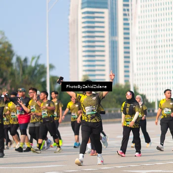 Runner Photo 6730300