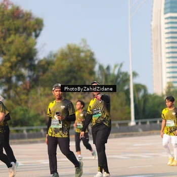 Runner Photo 6730365